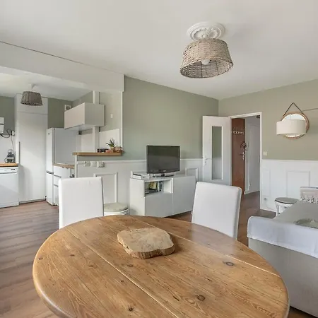 T2 Neuf 2 Mn Avec Terrasse Et Parking Prive *